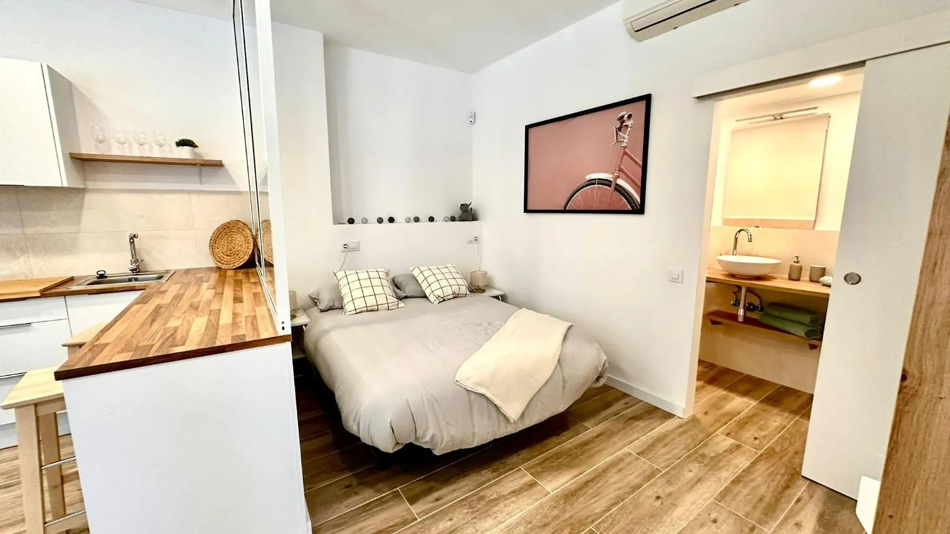 Apartamento Cozy Studio Near Sants Estacion Barcelona